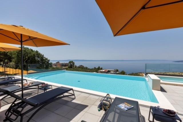 Dinora Exclusive Apartments Makarska Exterior photo