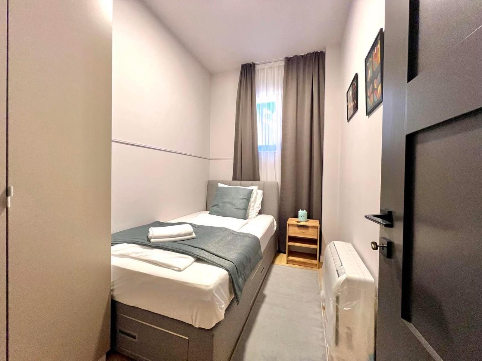 Dinora Exclusive Apartments Makarska Exterior photo